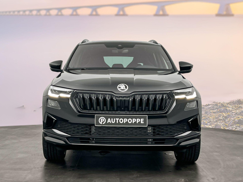 Skoda Karoq 1.5 tsi act sportline business panoramadak - trekhaak