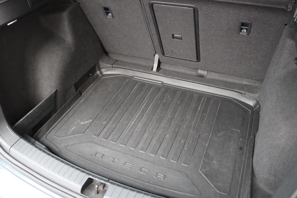 Seat Ateca 1.4 ecotsi xcellence | keyless | camera | carplay