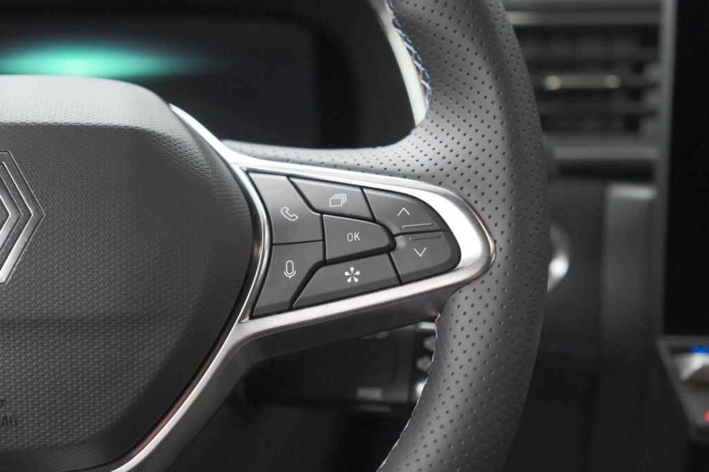 Renault Captur 1.8 e-tech full hybrid 160 esprit alpine | rondom camerazich
