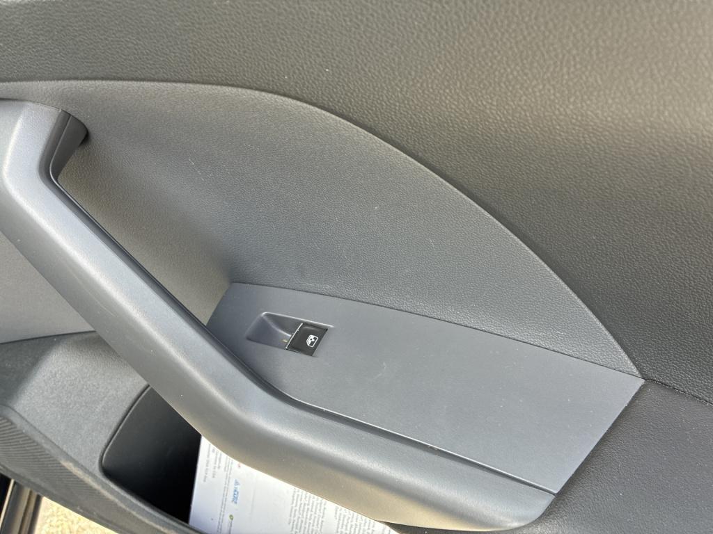 Volkswagen T-cross 1.0 tsi r-line | virtual cockpit | navigatie | stoelverw