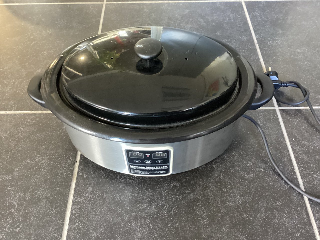 Hotstone pan met stenen