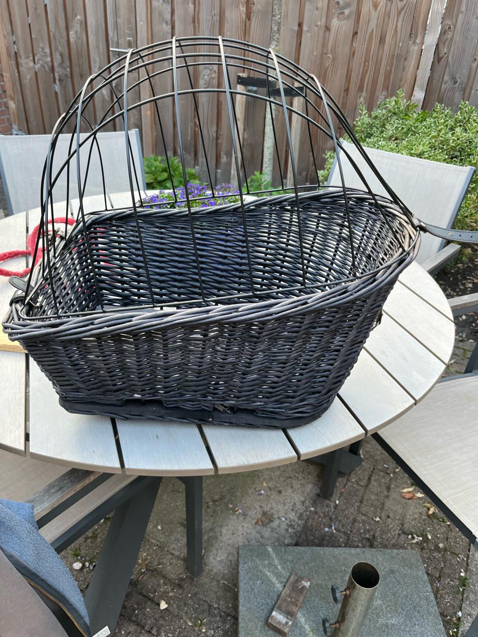 Honden fietsmandjes