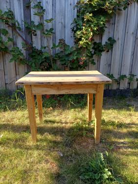 Brocante tafeltje