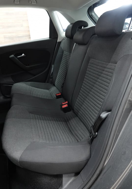 Volkswagen Polo 1.2 tsi | stoelverw. | pdc | airco |