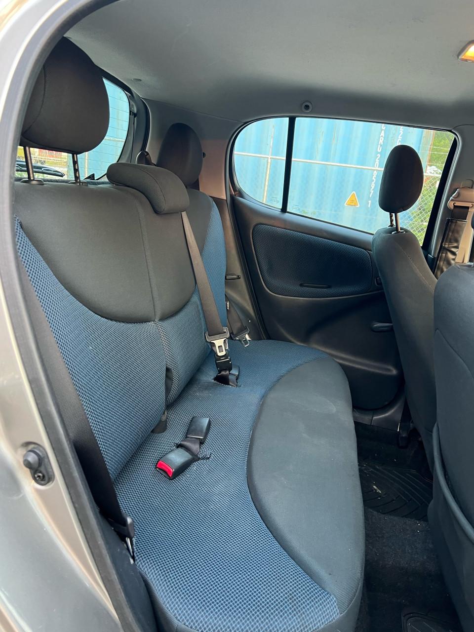 Toyota Yaris 1.3VVT-i S-Line 86.925KM 1e eigenaar