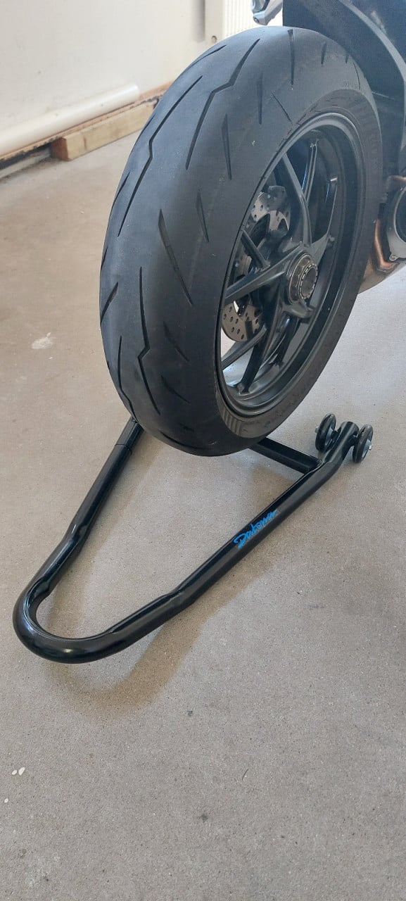 Datona Paddockstand enkelzijdige ophanging Ducati ( 40,7mm ) z.g.a.n.