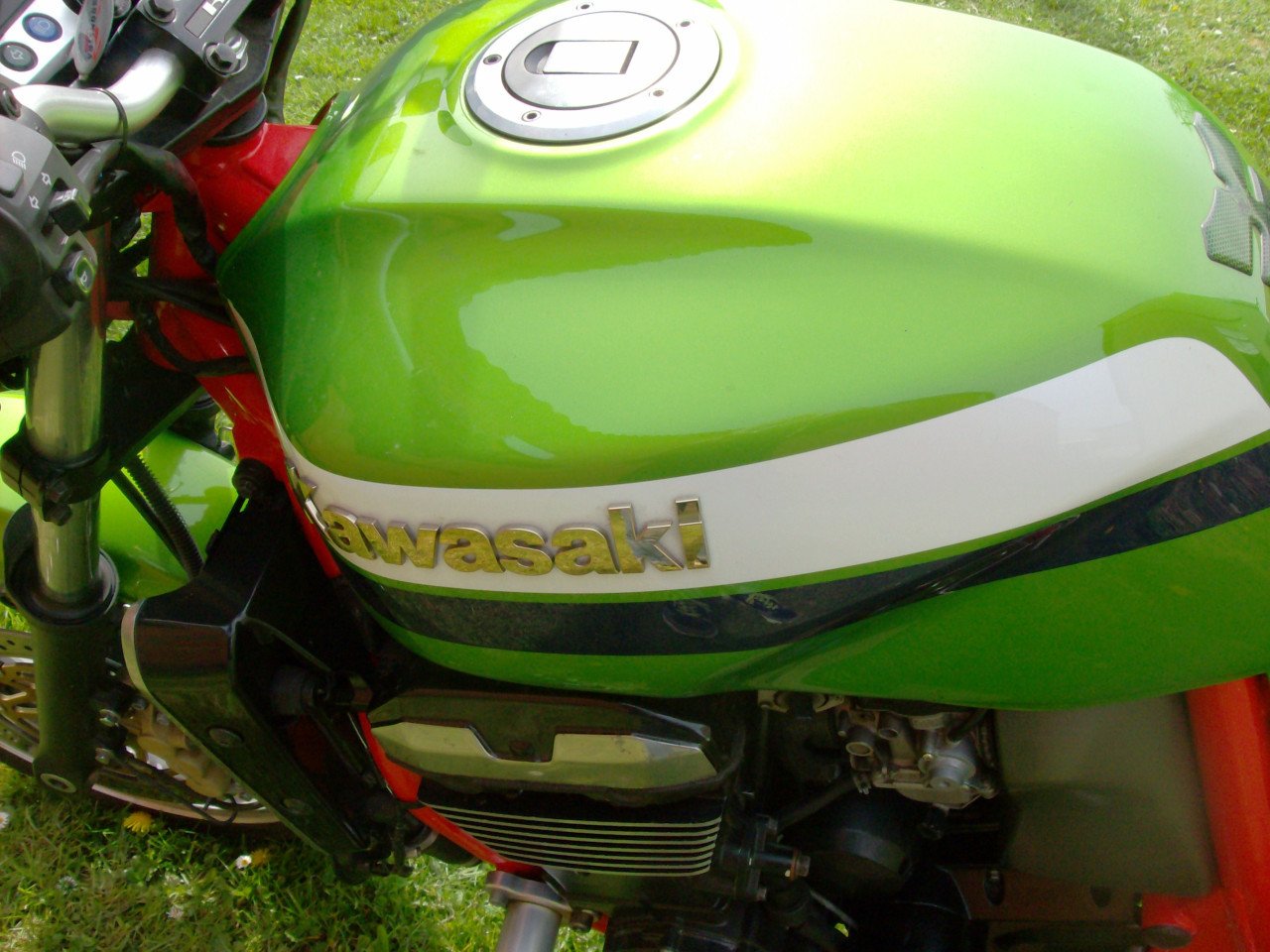 KAWASAKI  ZRX 1100R