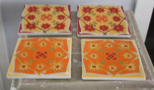 Set van 4 stenen onderzetters