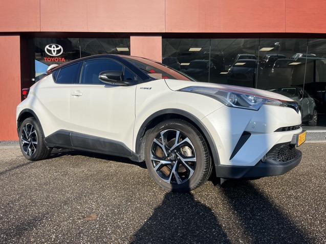 Toyota C-hr 1.8 hybrid bi-tone | leer | 18'' | camera | nav | 73.000km!