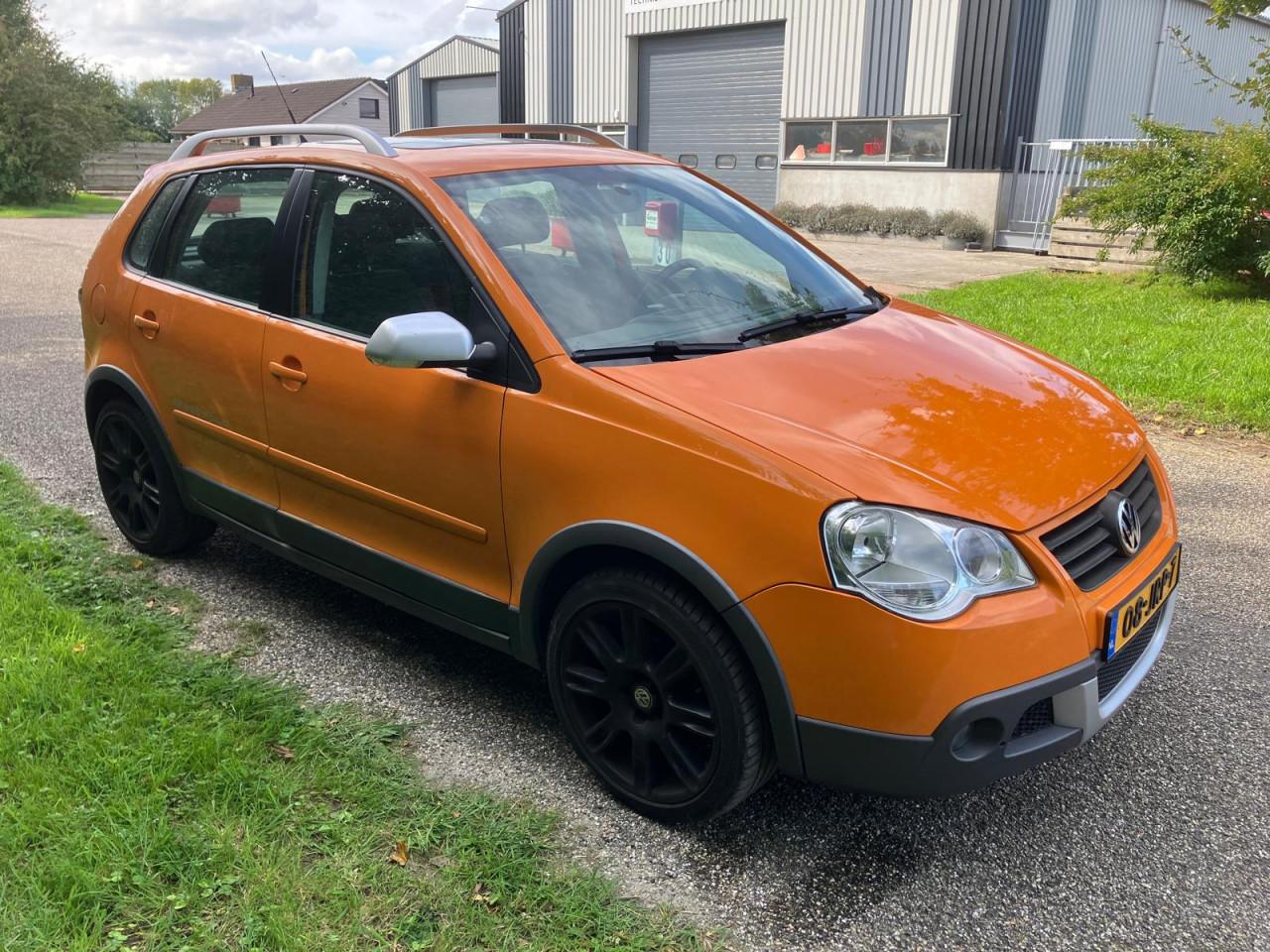 Volkswagen Polo 1.6 Cross Automaat