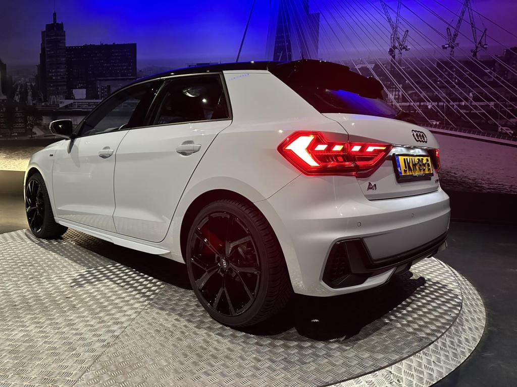 Audi A1 Sportback 30 tfsi advanced edition *navi*appconnect*clima*