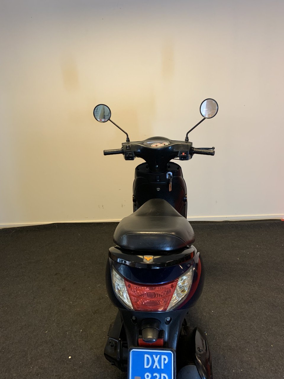 SP MODEL SCOOTER NU 395,= RIJKLAAR