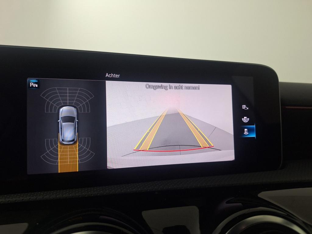 Mercedes-Benz A-Klasse 180 bns solution amg
