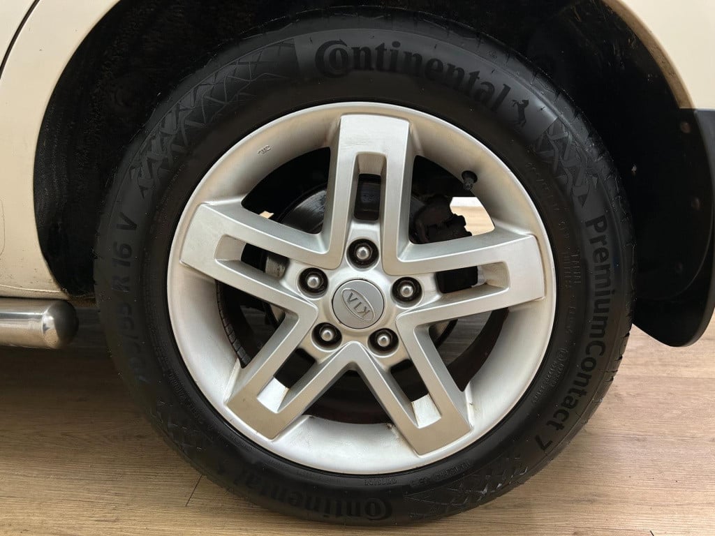 Kia Soul occasion 1.6 x-tra | creme | airco | tweedehands kia soul | carpla