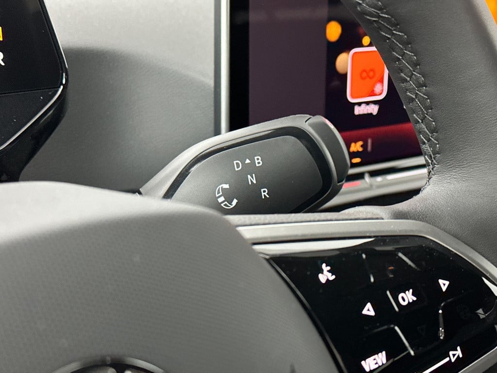 Volkswagen Id.3 black edition 52 kwh accu. 125 kw / 170 pk hatchba
