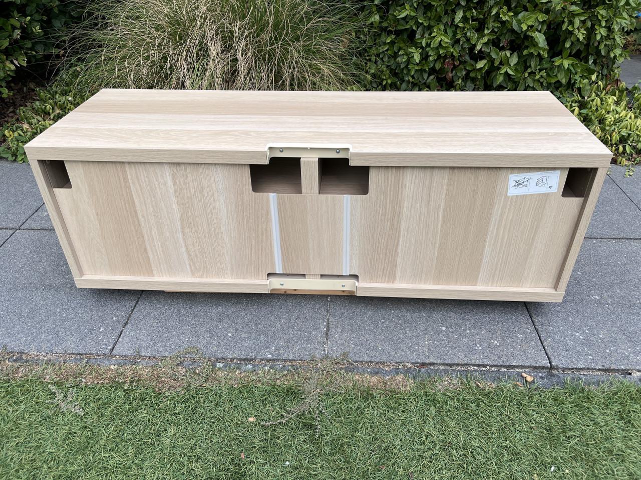 TV meubel Ikea Besta
