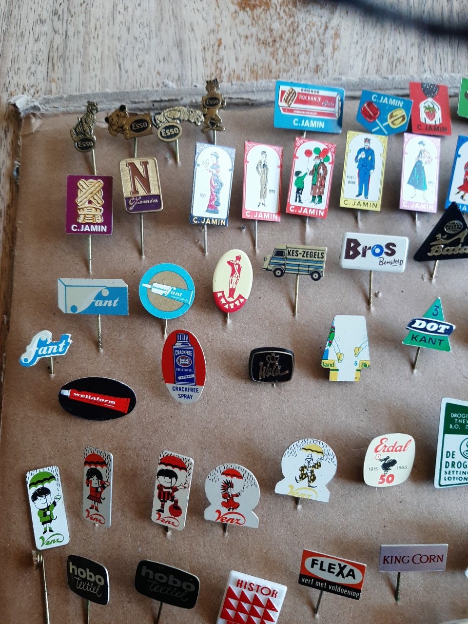 RUIM 150 STUKS , JAREN 50 EN 60 SPELDJES