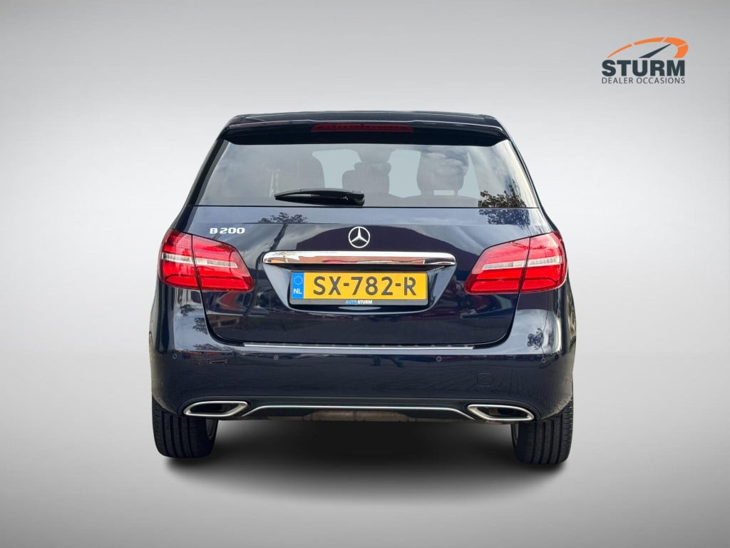 Mercedes-Benz B-Klasse 200 ambition automaat, nl-auto trekhaak uitklapbaar!