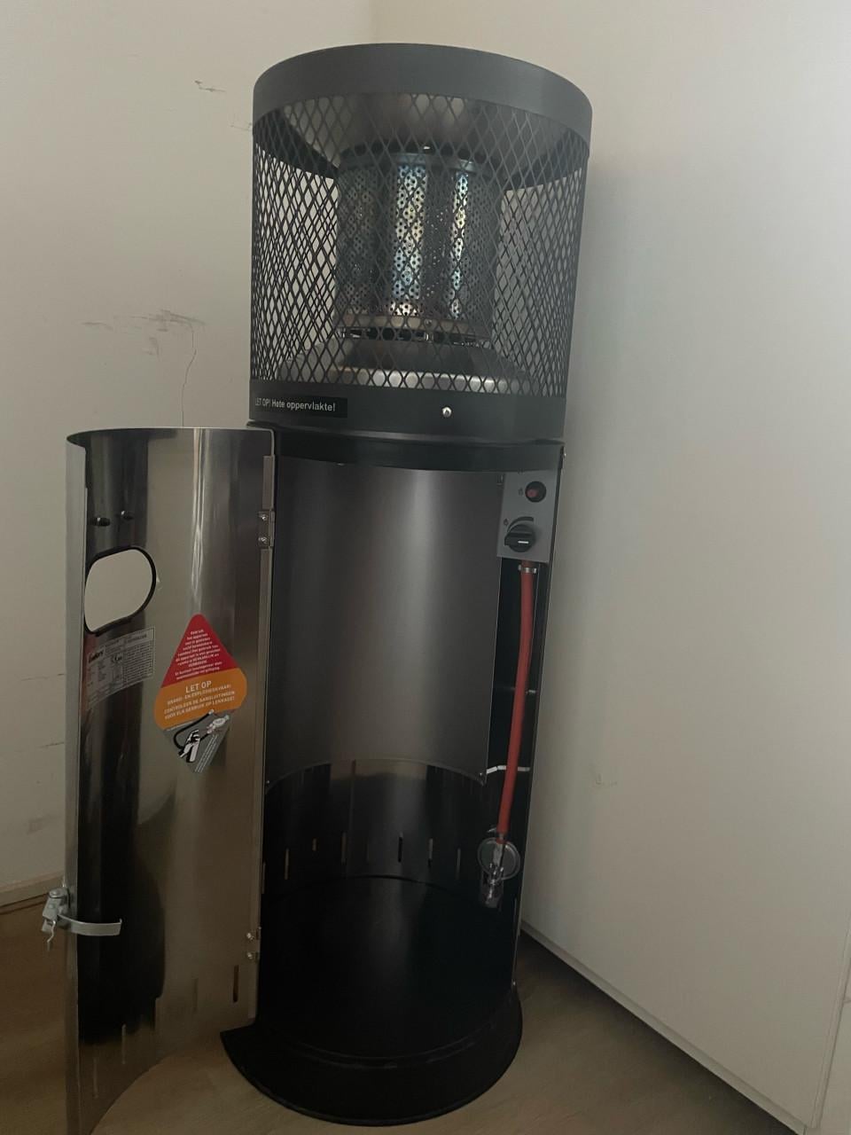 Stijlvolle terrasverwarmer / terrasheater op gas (RVS/Zwart)