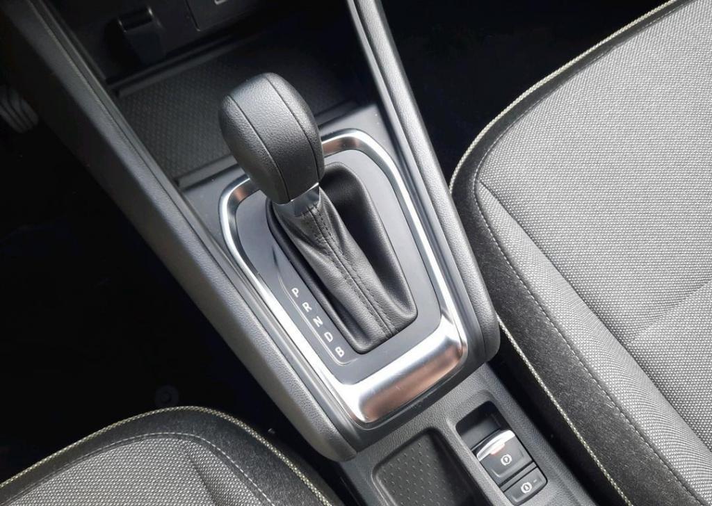 Renault Captur 1.6 e-tech full hybrid 145 techno