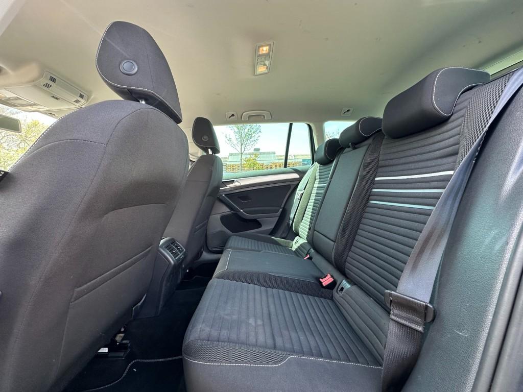 Volkswagen Golf 1.4 tsi cup edition trekhaak parkeersensoren elect. inklapb