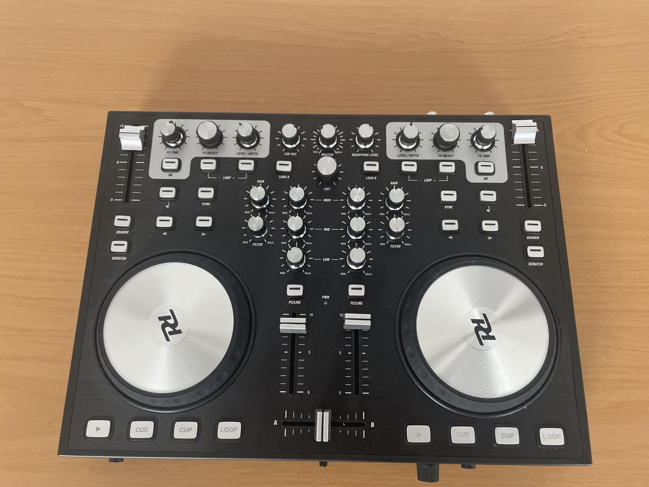 Power dynamics dj controller