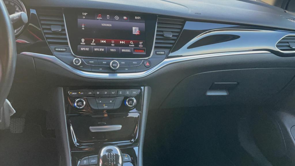 Opel Astra 1.4 turbo 92kw 5d