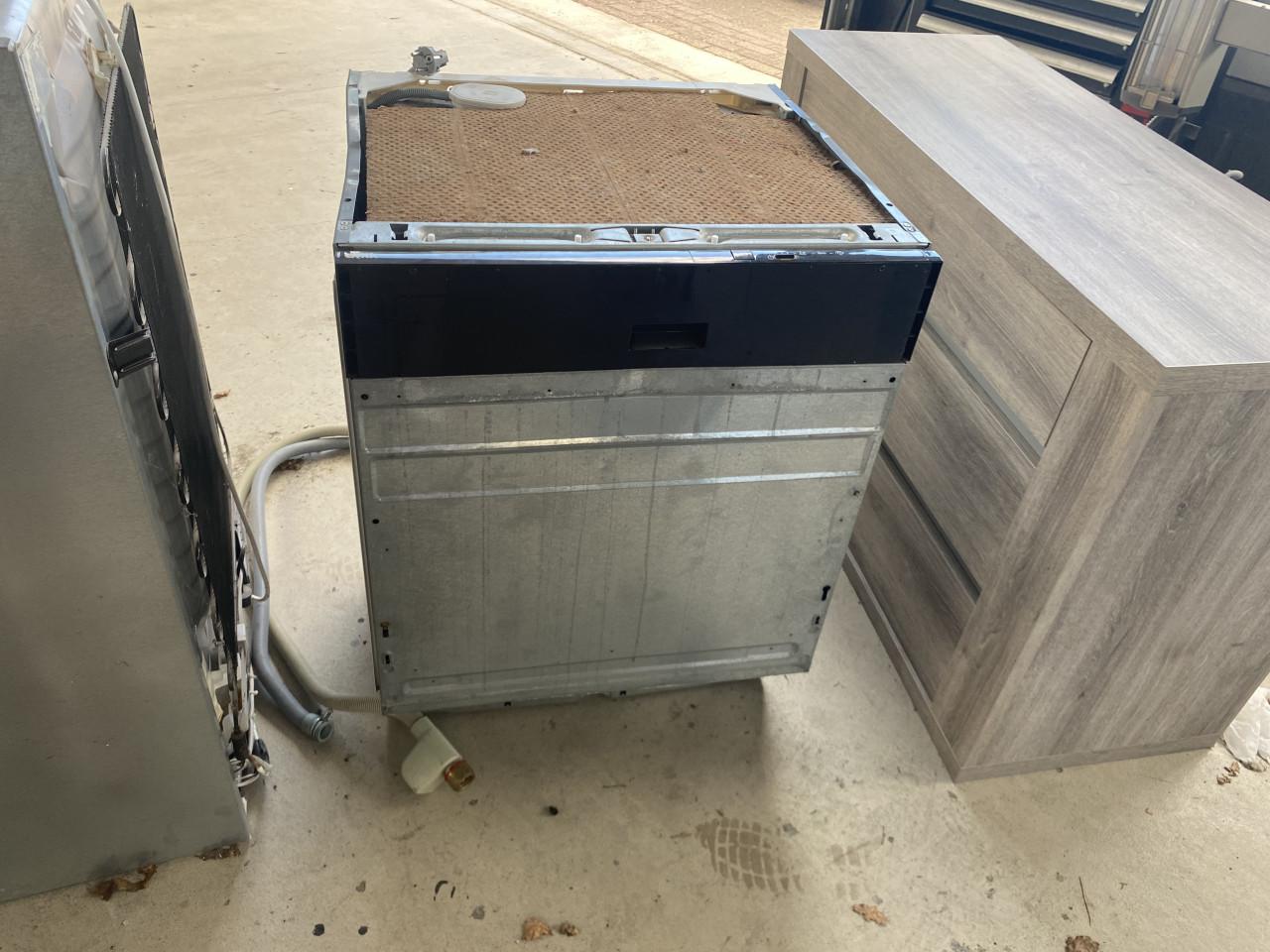 Allerlei keuken apparatuur. Werkt nog prima!