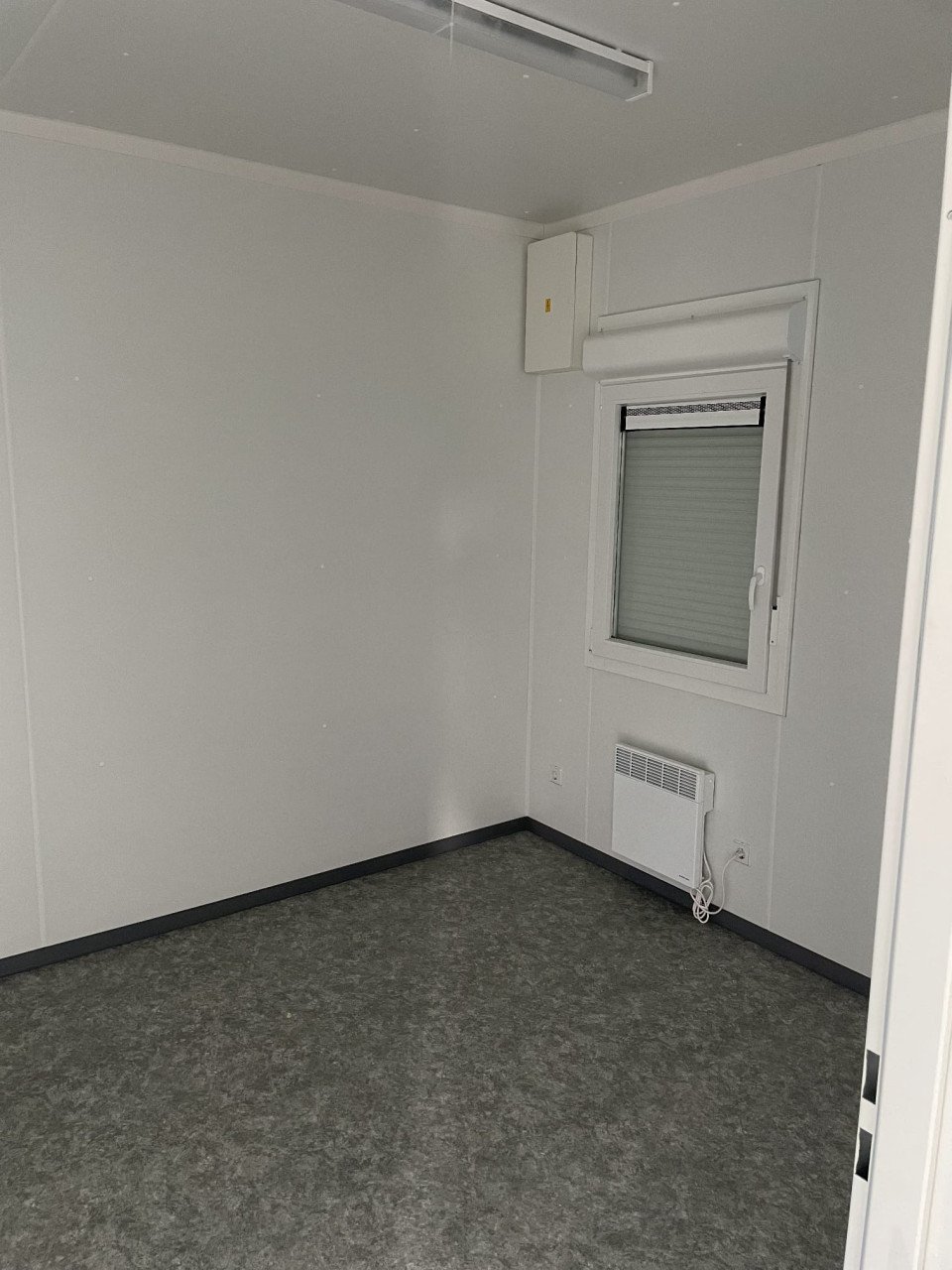 Woonunit / tijdelijke woning / kantoorunit 12x6m te huur