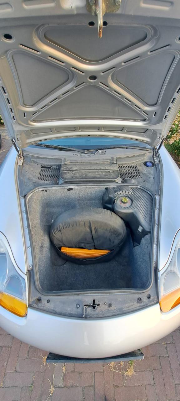 Porsche Boxster 1997 Handgeschakeld met APK