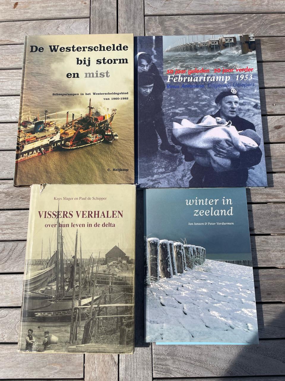 Te koop diverse zeeuwse boeken