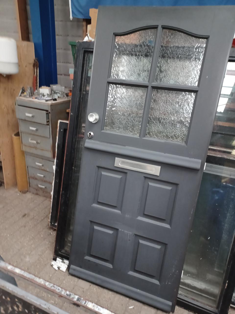 Te koop paneel deuren