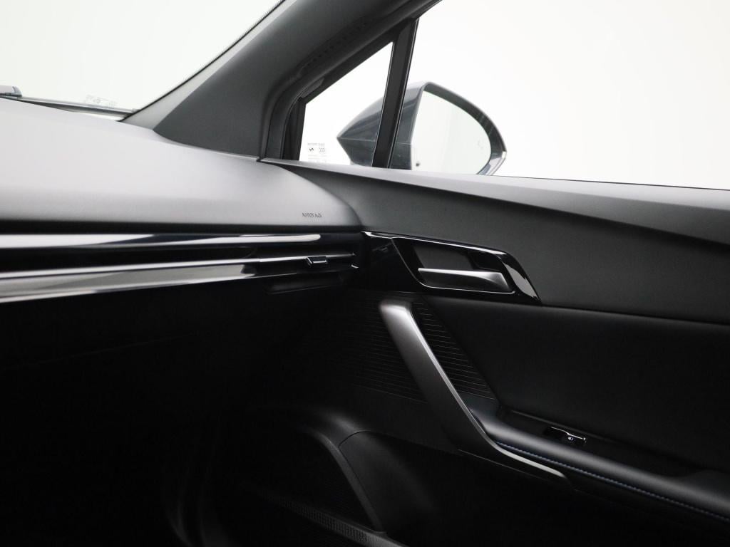 MG Mg4 64 kwh luxury