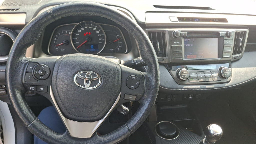 Toyota Rav4 2.0 aspiration 4wd | nieuw binnen | eerste eigenaar | 2.000 kil