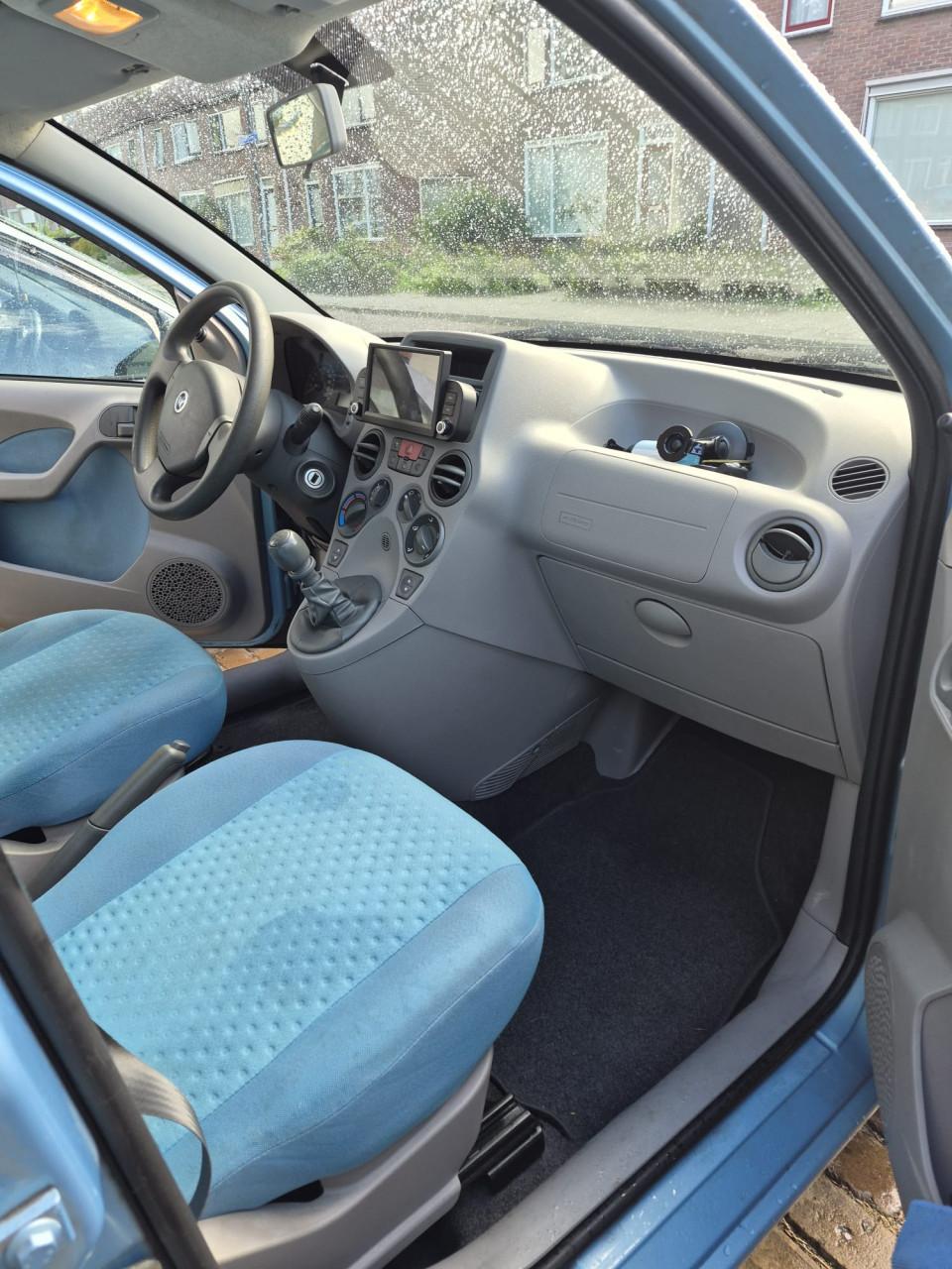 Auto