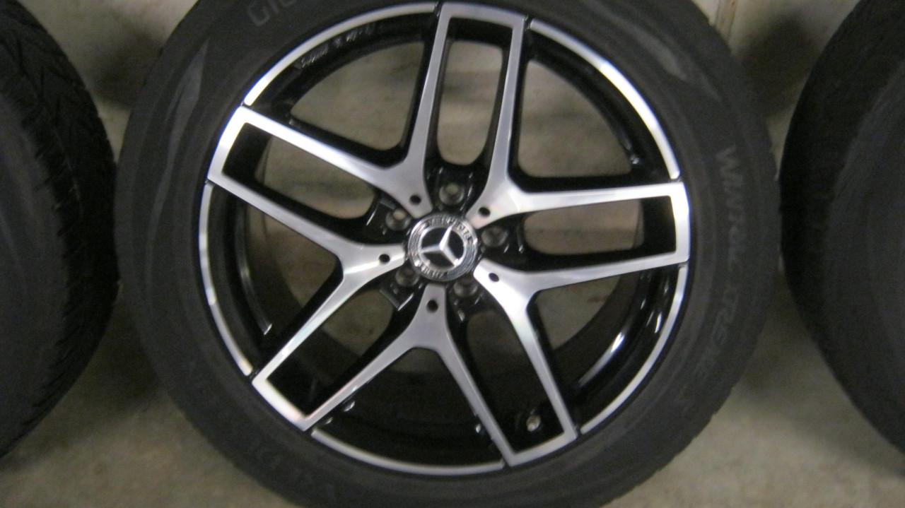 Z.G.A.N MERCEDES ORIGINELE 19 INCH AMG VELGEN  MET WINTERBANDEN