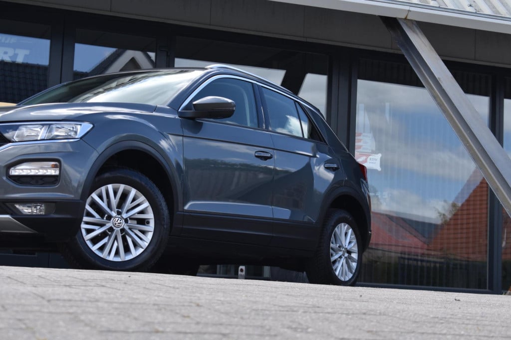 Volkswagen T-roc 1.0 tsi | camera | apple carplay | android auto | navigati