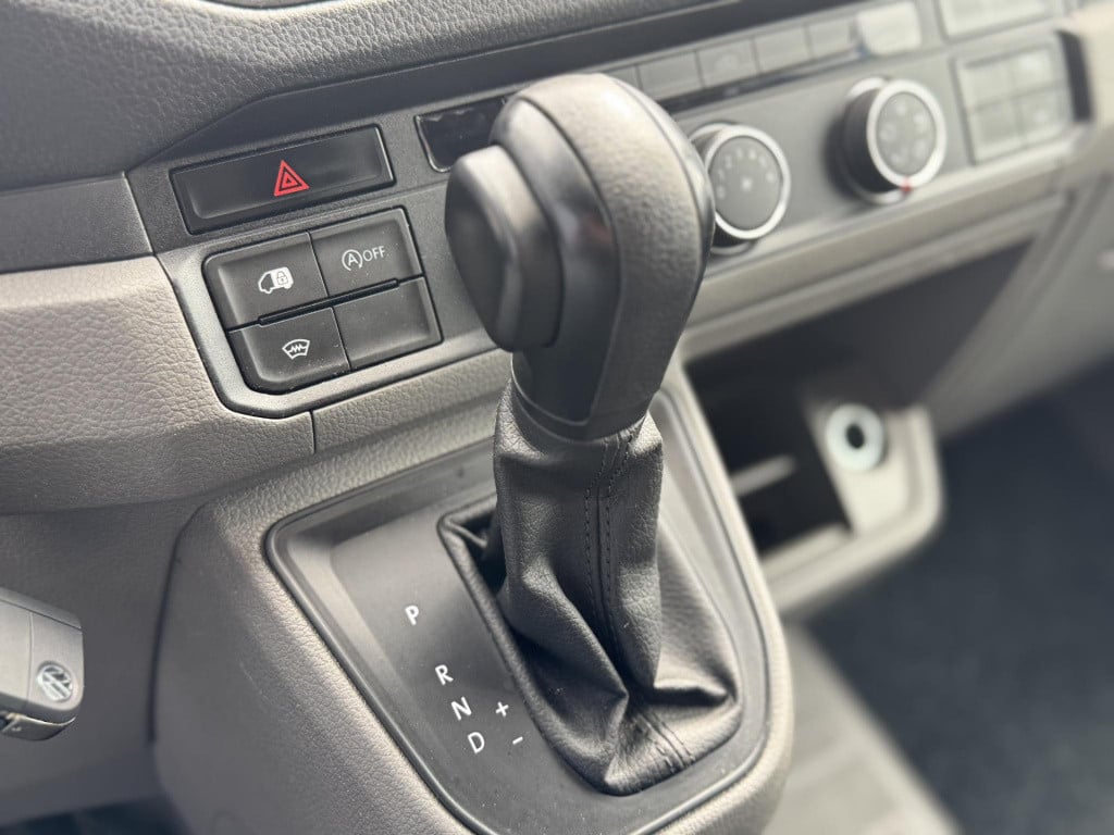Volkswagen Crafter 35 2.0 tdi l4h3 laadklep / automaat / camera / navi / ca