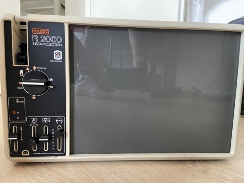 EUMIG R2000 8mm Filmprojector met TV scherm