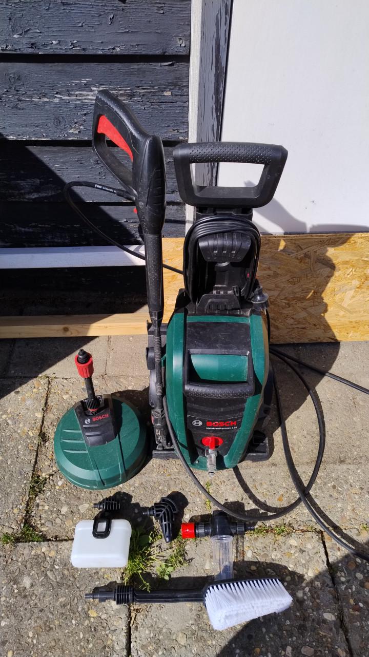 Hogedrukreiniger Bosch