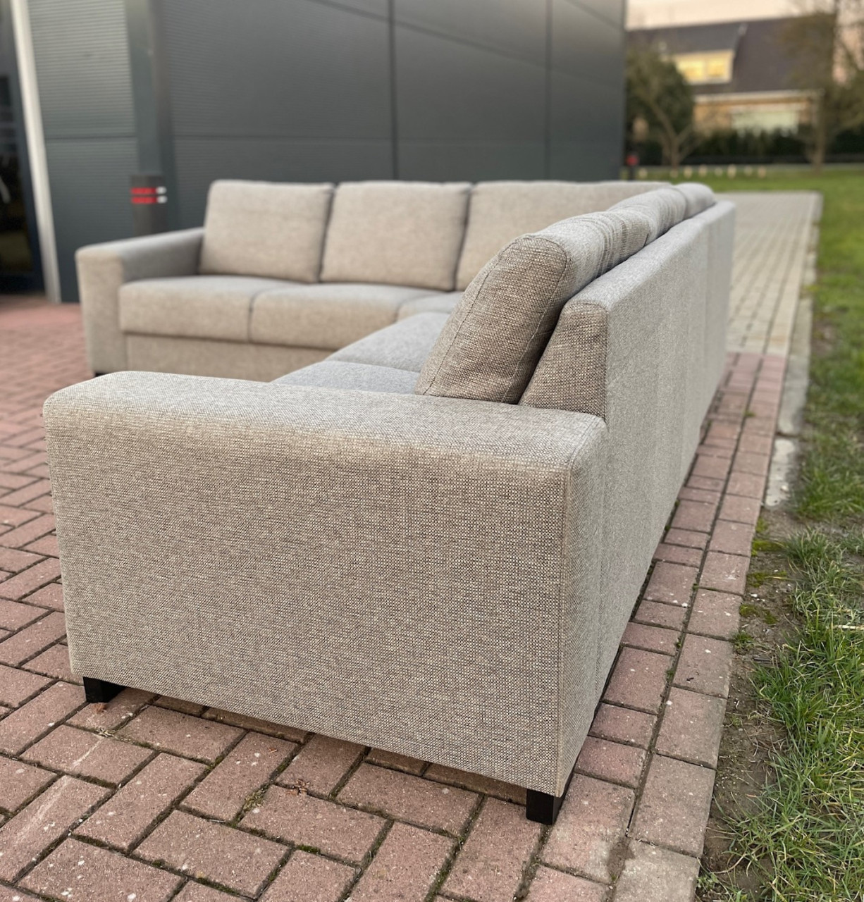 GRATIS LEVERING HEEL NL Mooie Grijs Stoffen Hoekbank