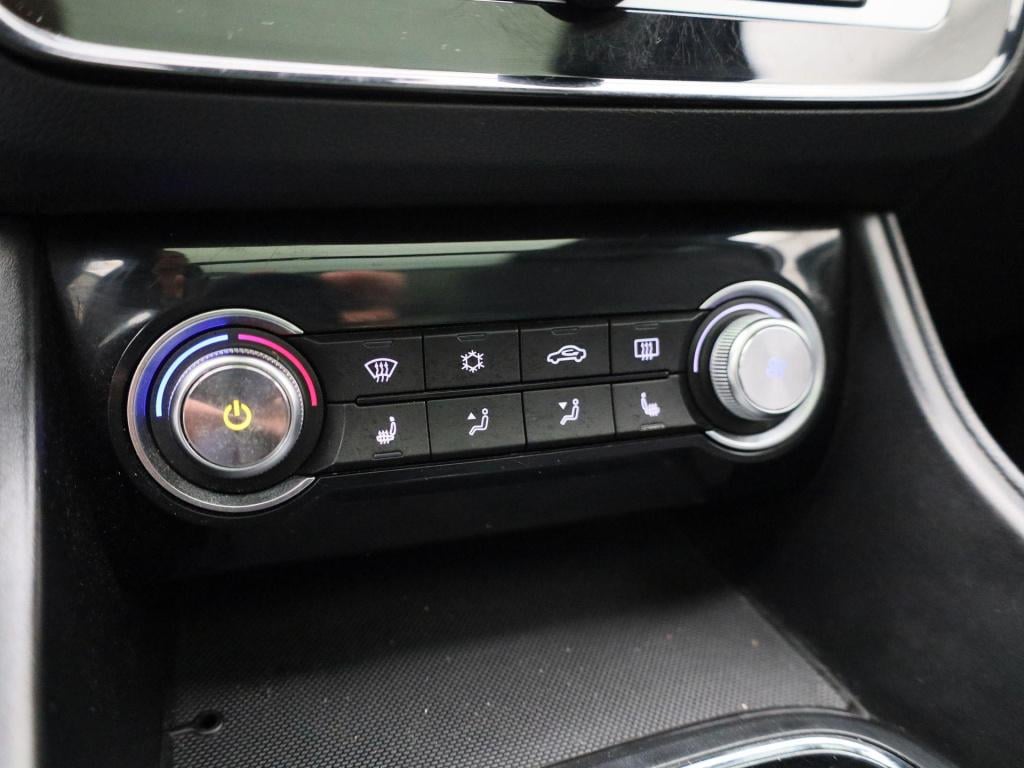MG Zs Ev mg luxury 45 kwh | automaat | panoramadak | leder | navigatie | ai
