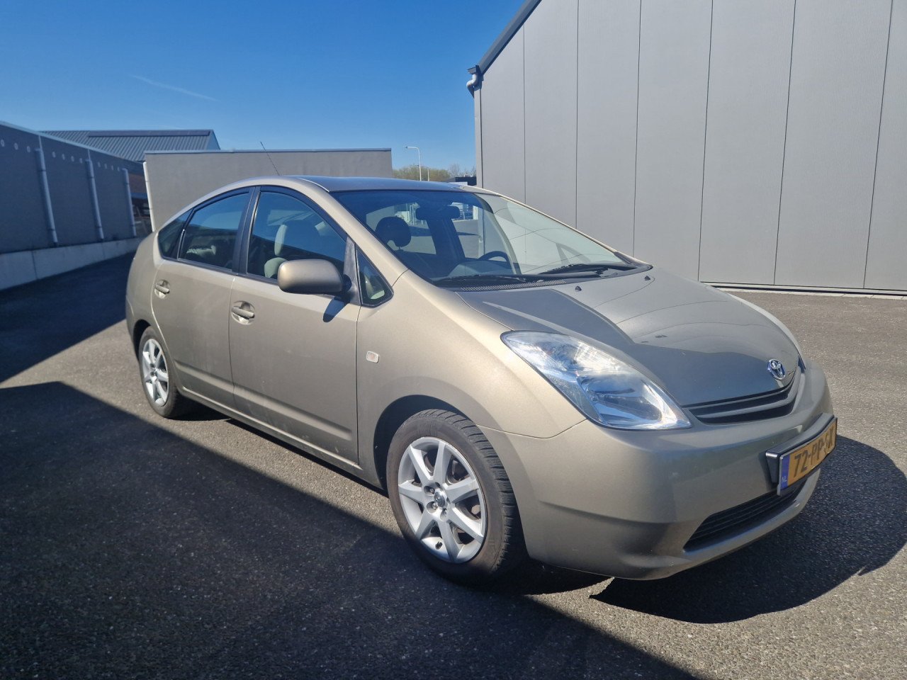 Toyota Prius 1.5 VVT-i