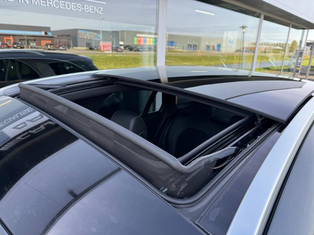 Mercedes-Benz Glc 250 4matic amg automaat / panoramaschuifdak / elektrische