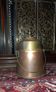 Doofpot antiek zwaar koper.