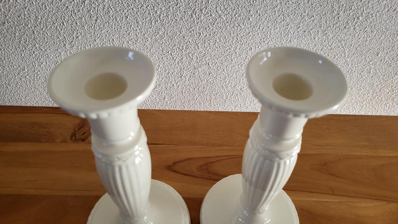 Set van 2 Wedgwood Edme kandelaars h 21 cm