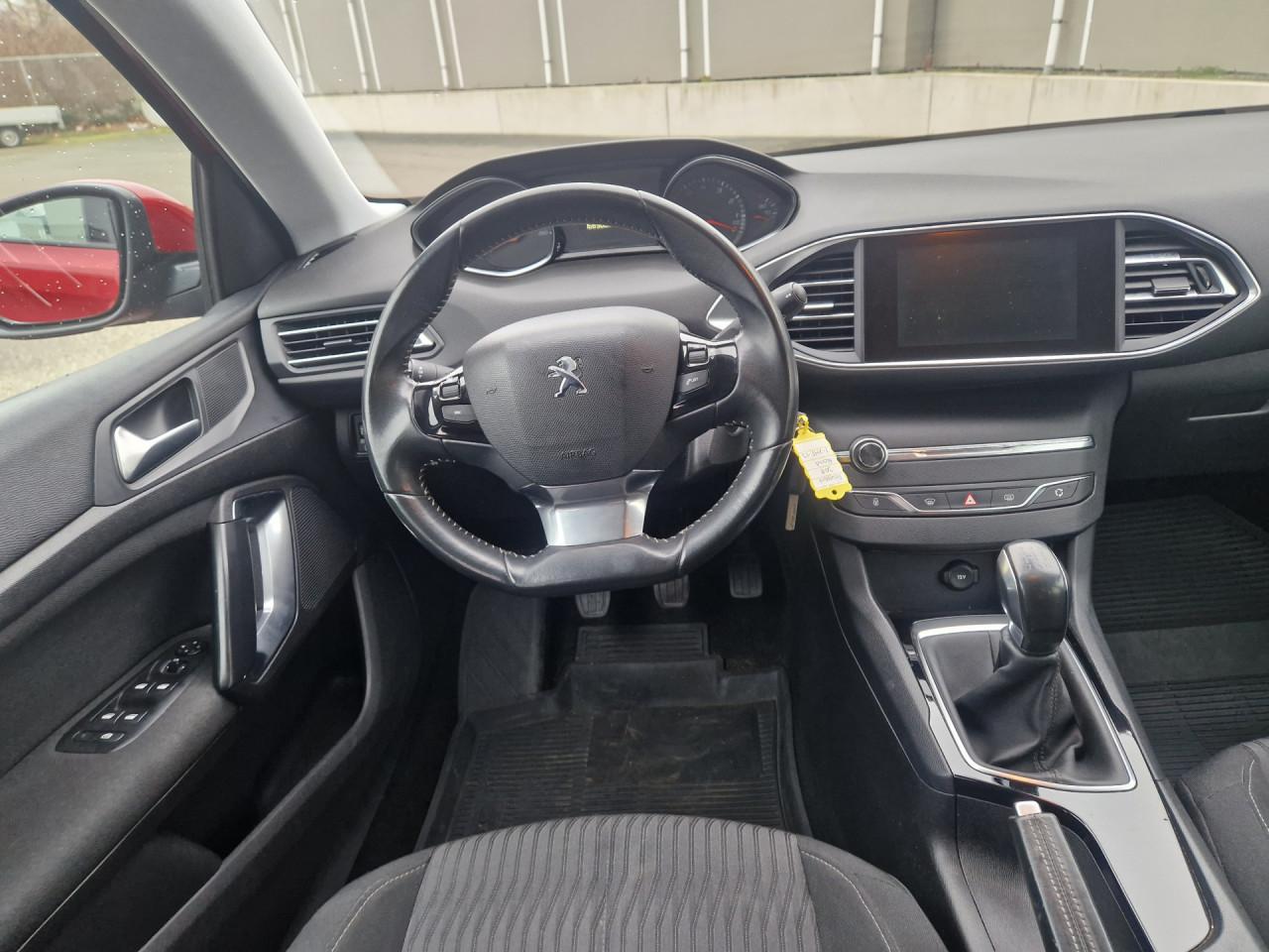 Peugeot 308 1.2 VTi Active