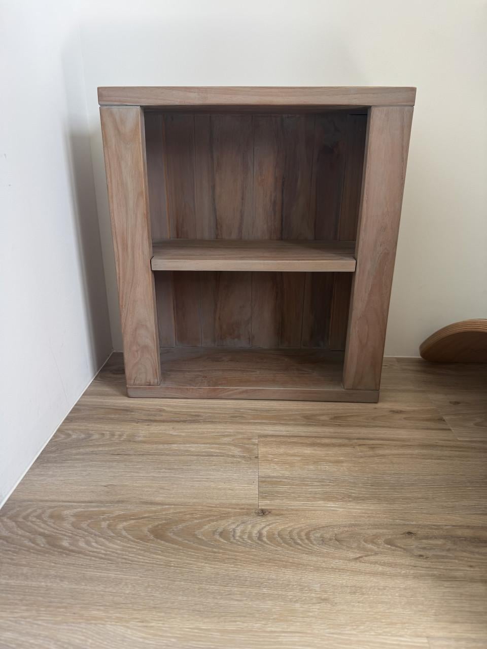 Babykamer, ledikant, commode en kast