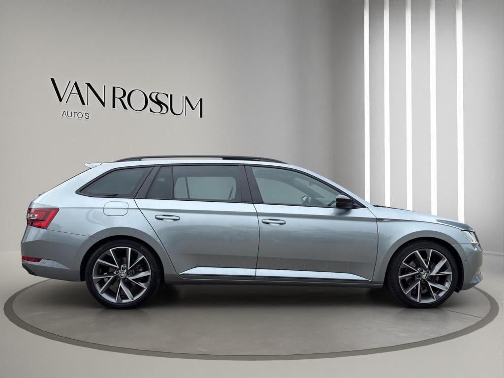 Skoda Superb 1.8 tsi sportline pano | camera | led | geheugen  | wegklap tr