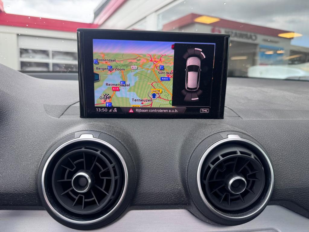 Audi Q2 30 tfsi sport